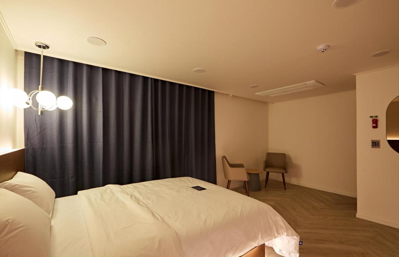 Hotel Sounds Чонджу Экстерьер фото